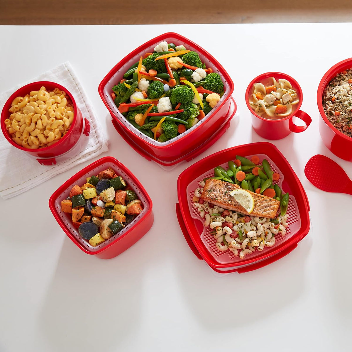 Sistema Microwave Round Bowl | 915 ml Food Container with Steam Release Vent | BPA-Free | Red/Clear - Free Postage Worldwide!
